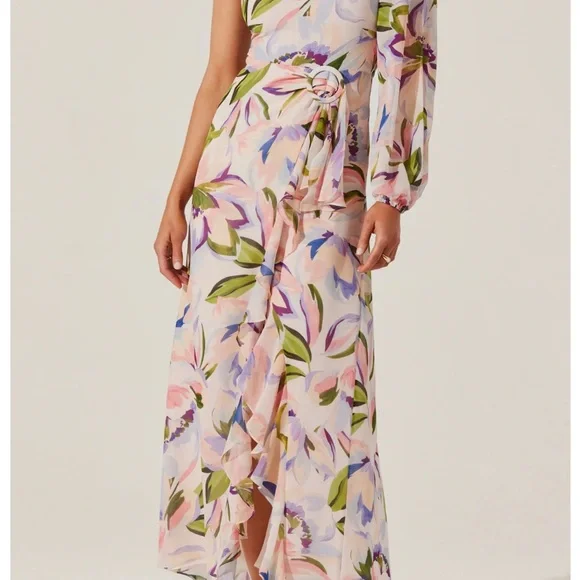 Astr One-Shoulder Floral Dress in Pink and Purple - Picture 12 of 14